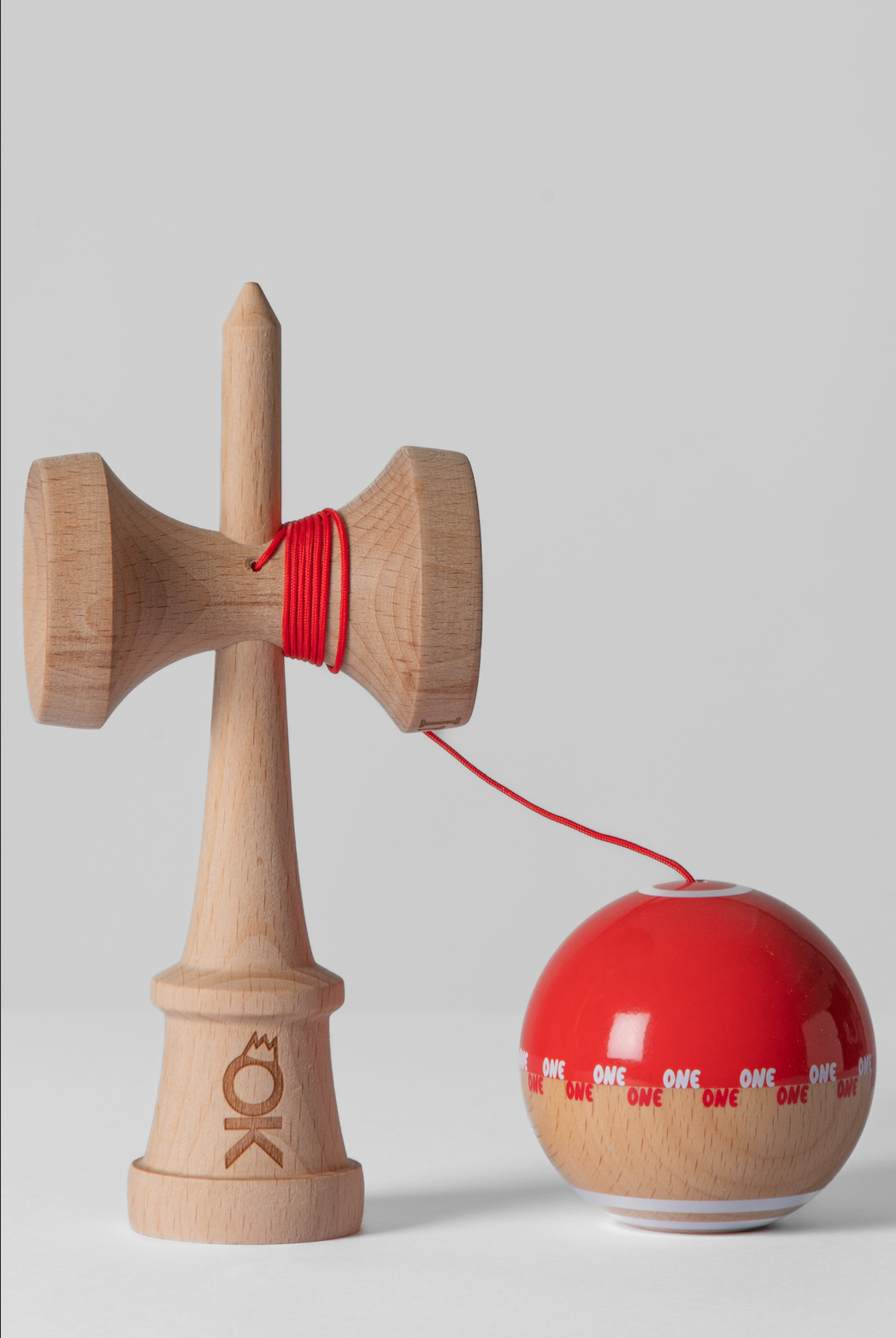 One Kendama - Iroiro / Aka