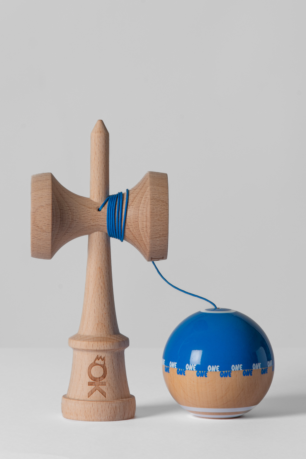 One Kendama - Iroiro / Ao